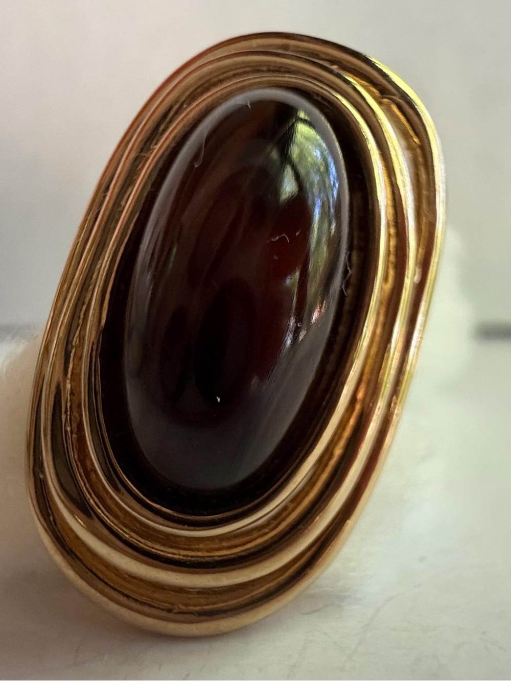 Sarah Coventry Ring. Adjustable sitting at a size 6 will go to a 7.